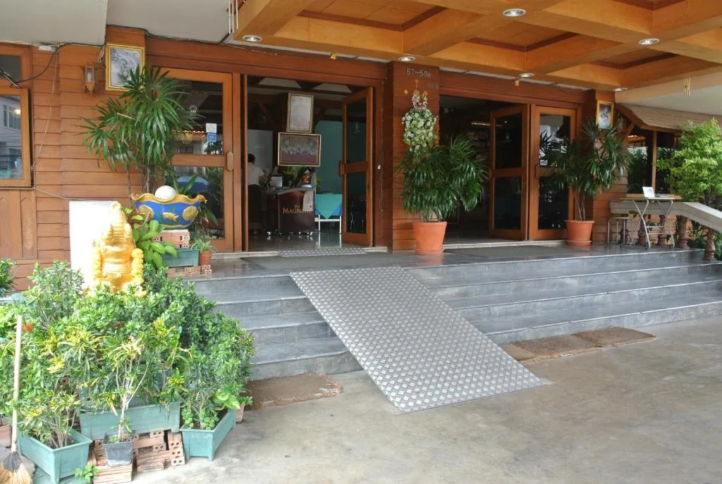 Anodard Hotel Chiang Mai — photo 10